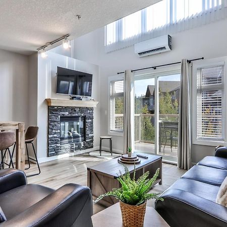 Charming 1 Bdrm Plus Loft With Views Managed By Little Sister Getaways Canmore Luaran gambar