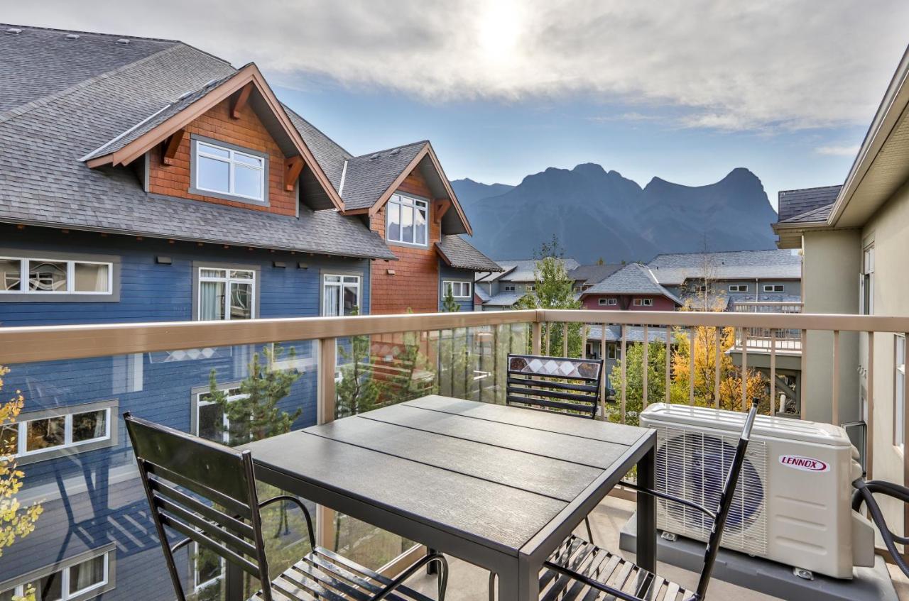 Charming 1 Bdrm Plus Loft With Views Managed By Little Sister Getaways Canmore Luaran gambar